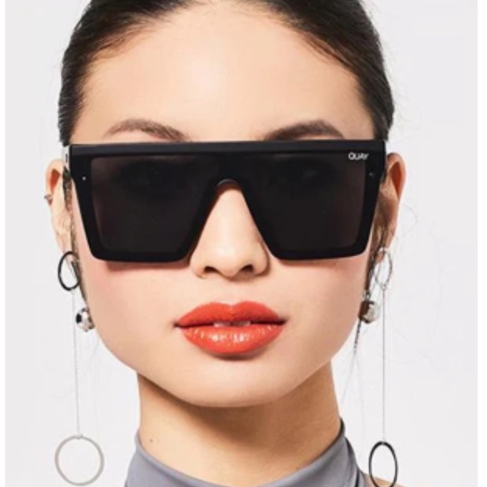 Quay Australia Hindsight Black Square Sunglasses